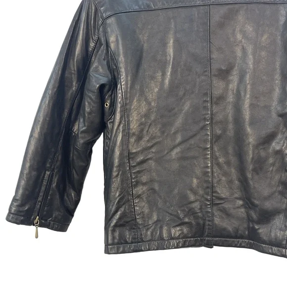 Cropped Black Leather Jacket - Picture 9 of 10